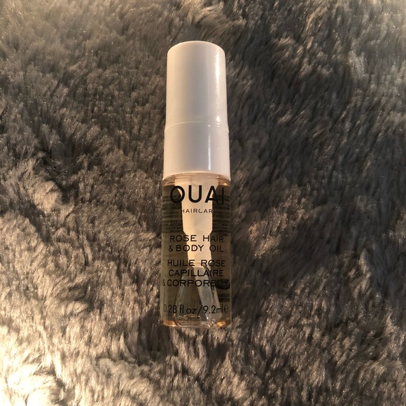 SOLD- Ouai haircare products (TOTAL STEAL) 3 for $25 - Picture 3 of 4